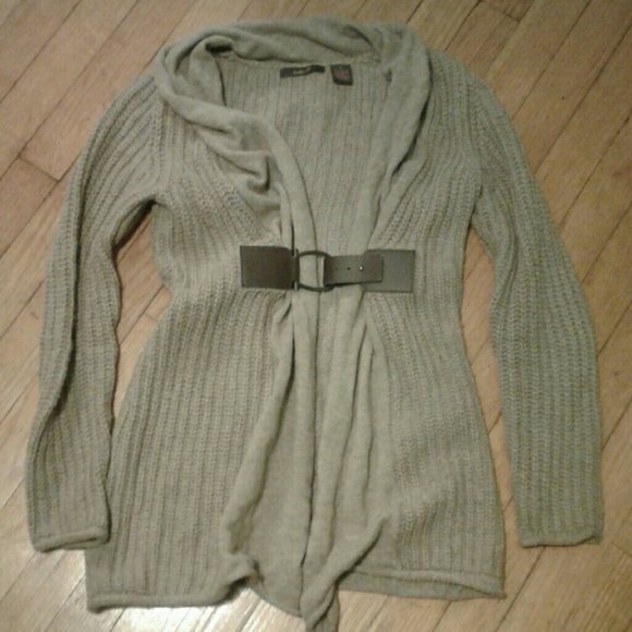 Woman's sweater