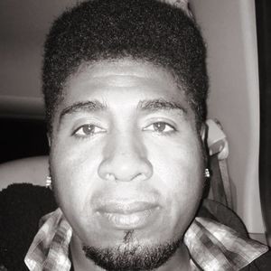 Meet your Posher, Noyola