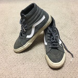 VANS HIGHT TOPS IN GREY