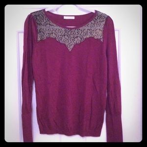 Hinge Contrasting Lace Bib Long Sleeve