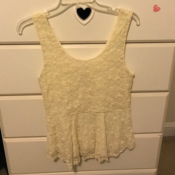 Peplum beige lace top - Picture 2 of 2