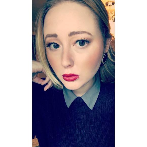 Meet your Posher, Amanda