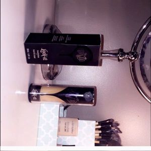 Kat Von D Lock-it Foundation