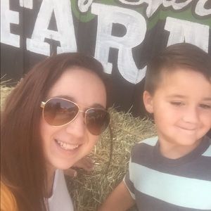 Meet your Posher, Haley