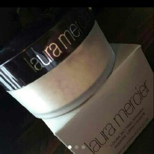 Laura mercier translucent powder