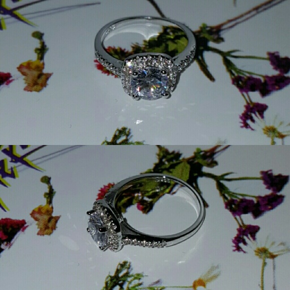 Beautiful Simulated Diamond S925 Engagement Ring - Picture 4 of 4