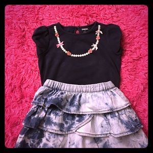 Kid shirt and skirt