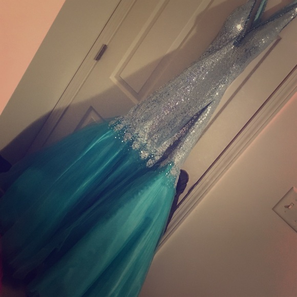 Tiffany's Prom dress