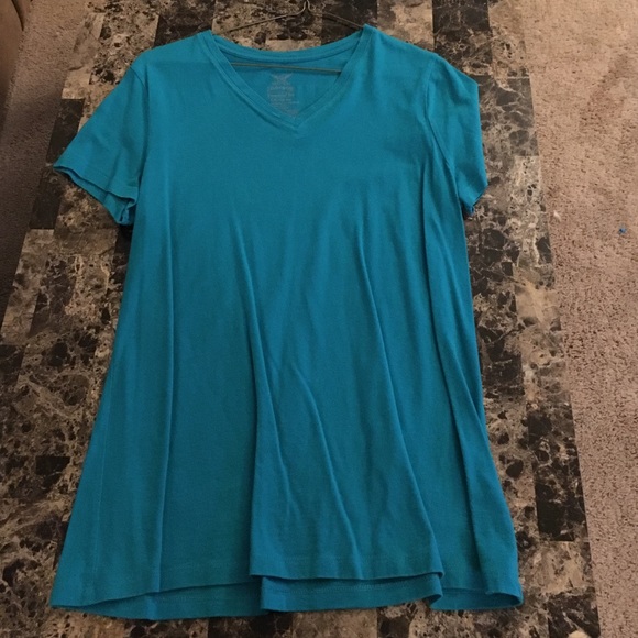 Solid color v-neck