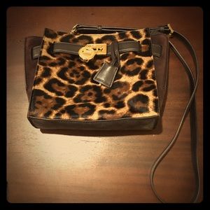 Leopard print Michael Kors cross body!