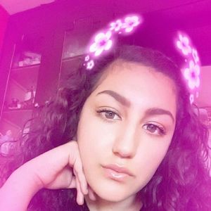 Meet your Posher, Briana