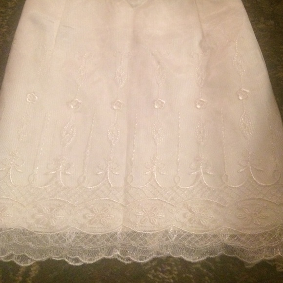 Lace mini - Picture 4 of 4