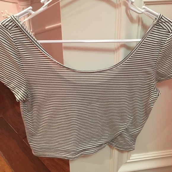 crop top