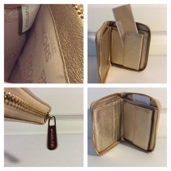 ❗️1HR SALE❗️Michael Kors Small Signature Wallet - Picture 2 of 4