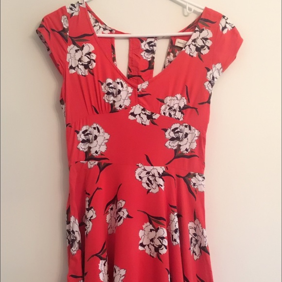 Flora dress