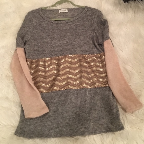Sweater. WORN GENTLY ONCE