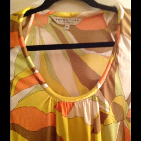 Trina Turk sleeveless blouse - Picture 3 of 3