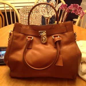 Michael Kors Luggage Hamilton