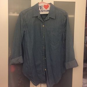 Gap polka dot chambray shirt Gap polka dot chambray shirt