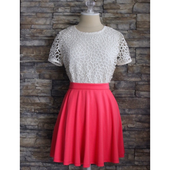 Abercrombie & Fitch Coral Skater Skirt - Picture 4 of 5