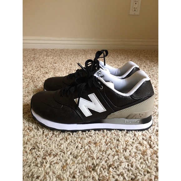 New Balance 574 Gradient Casual Sneakers Size 8.5