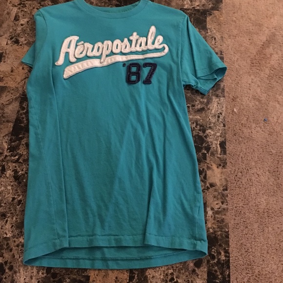 Aeropostale tshirt