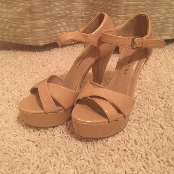 Tan / Pale Heels
