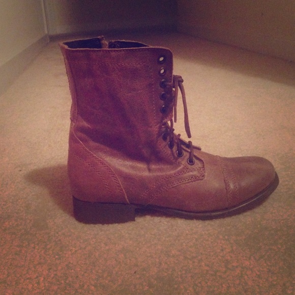 Steve Madden Combat Boots (size 8)