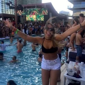 Meet your Posher, Maddie