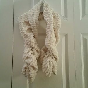Soft, fuzzy, sparkly scarf. SO CUTE!
