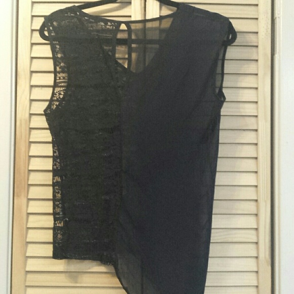 Top - Picture 2 of 2