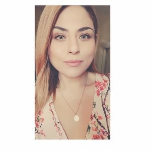 Meet your Posher, Grace jade