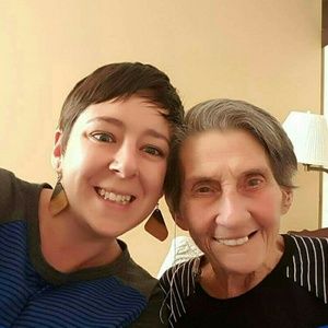 Meet your Posher, Nicole