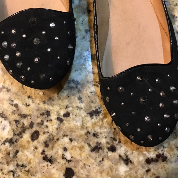 [Report] Studded flats - Picture 2 of 4