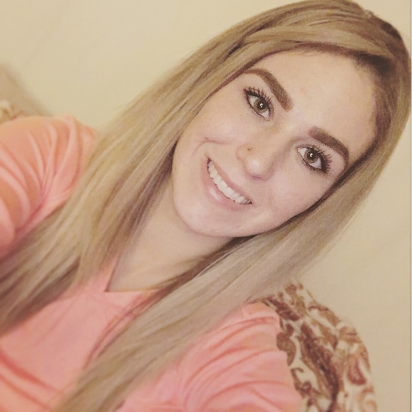 Meet your Posher, Marissa