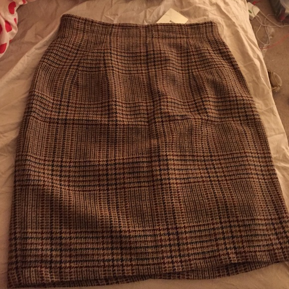 NWT tweed skirt size 3/5