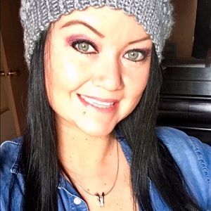 Meet your Posher, Melissa