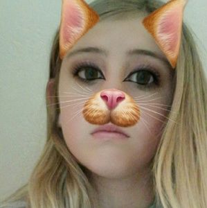 Meet your Posher, Iris