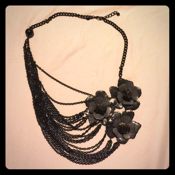 Express Jewelry - Necklace