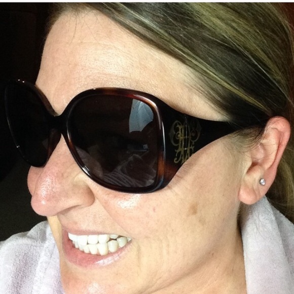 ☀️Emilio Pucci Sunglasses w/Case &Cleaning Cloth☀️ main image 5