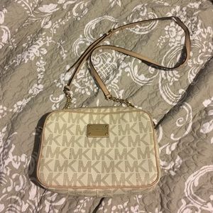 MK CrossBody