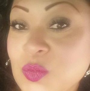 Meet your Posher, Mayra