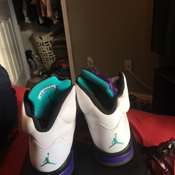 Jordan Retro 5 Grape Sz. 12 - Picture 3 of 4