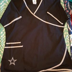 BNWOT Dallas Cowboys Scrub Top