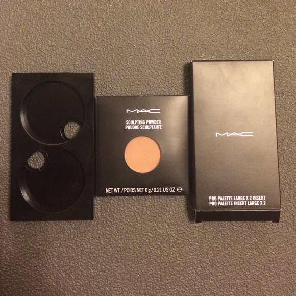 Mac sculpting powder in sculpt and pro palette