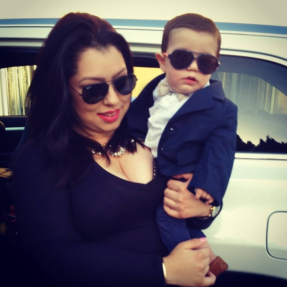 Meet your Posher, Nayely