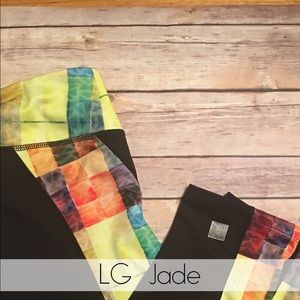 LuLaRoe Jade Capri workout pants