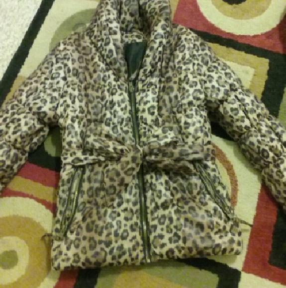 Jacket - Picture 3 of 4