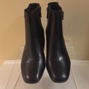 New pleather ankle boots