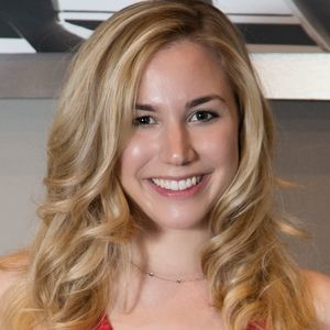 Meet your Posher, Elizabeth